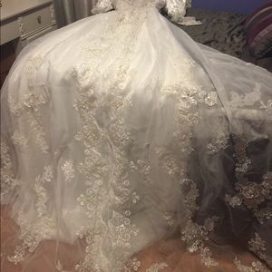Wedding dress